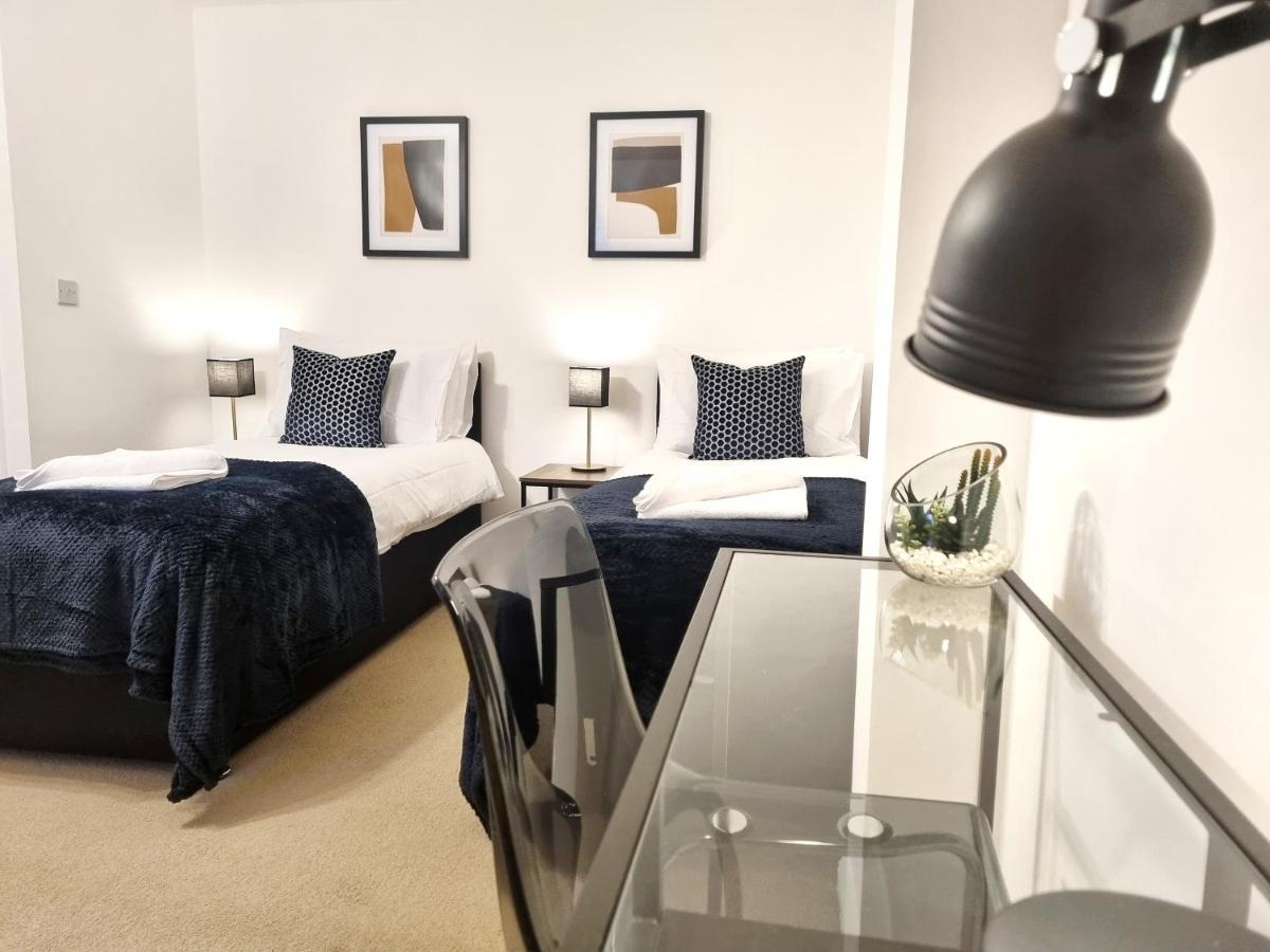 Modern & Spacious 3 Bedrooms And 2 Bathrooms Home, Free Parking! Cambridge  Ngoại thất bức ảnh
