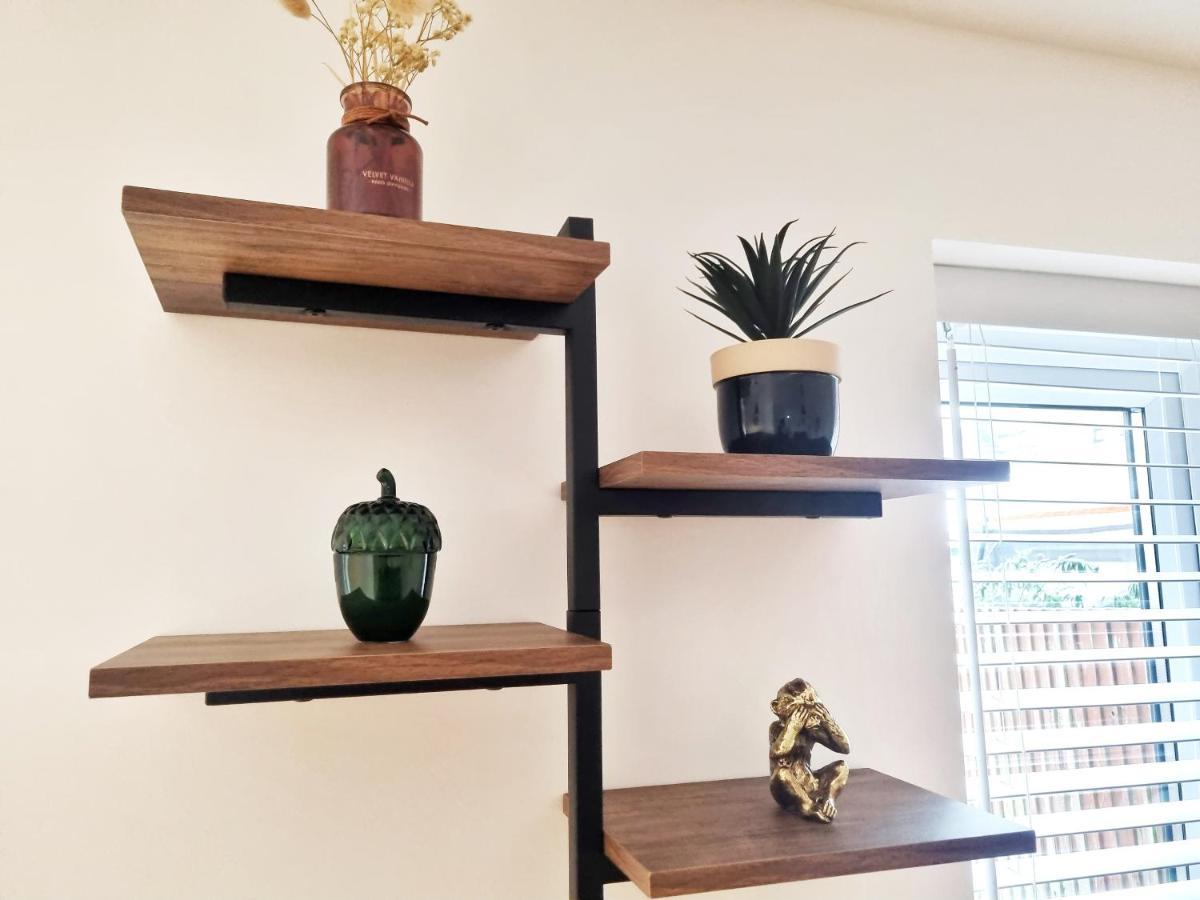 Modern & Spacious 3 Bedrooms And 2 Bathrooms Home, Free Parking! Cambridge  Ngoại thất bức ảnh